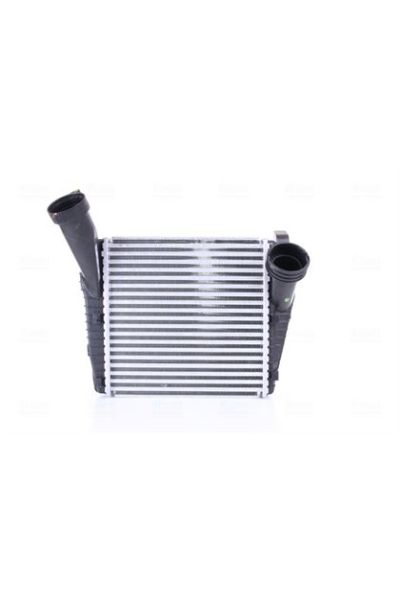 Intercooler NISSENS 123-96688