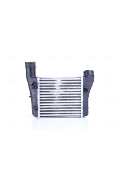 Intercooler NISSENS 123-96707